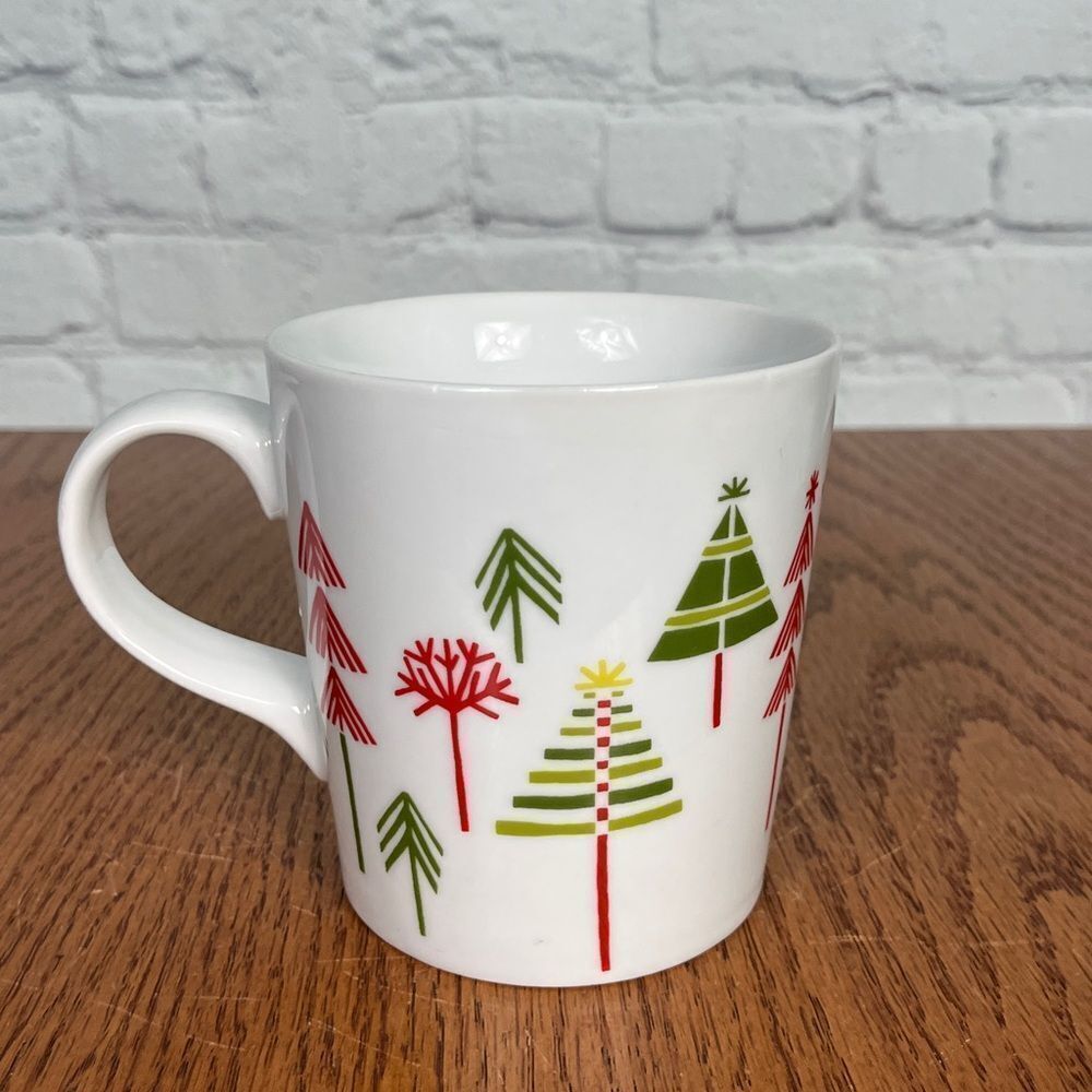 Crate & Barrel Julia Rothman Yule Town Christmas Holiday Coffee Mug